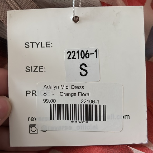 Reverse Adalyn Midi Dress - Picture 5 of 5